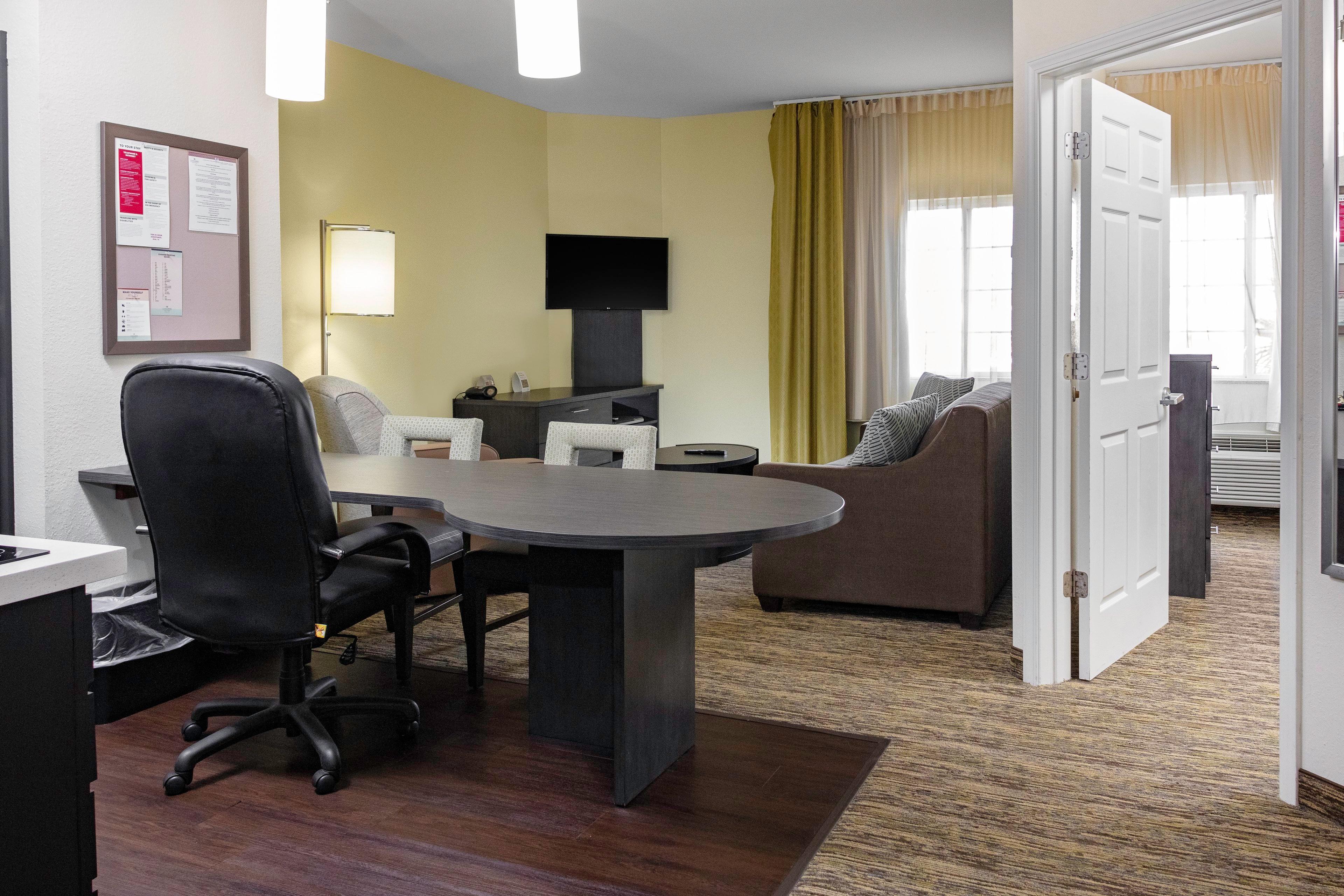 Candlewood Suites Warner Robins By Ihg Eksteriør billede